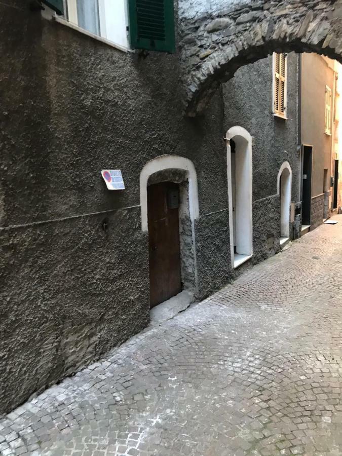 A' Ca' De Giuli' Leilighet Badalucco Eksteriør bilde